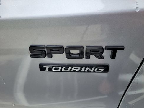 Used 2026 Honda CR-V Sport Touring image 4