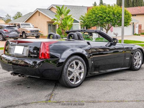 Used 2006 Cadillac XLR image 8