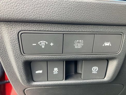 Used 2023 Hyundai Sonata Limited image 20