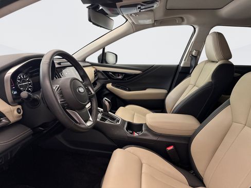 Used 2024 Subaru Outback Limited AWD/4WD image 9