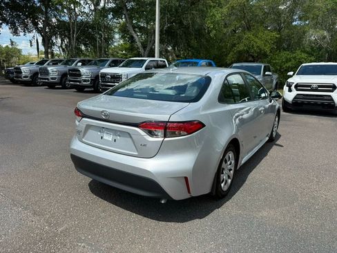 Used 2025 Toyota Corolla LE FWD image 9
