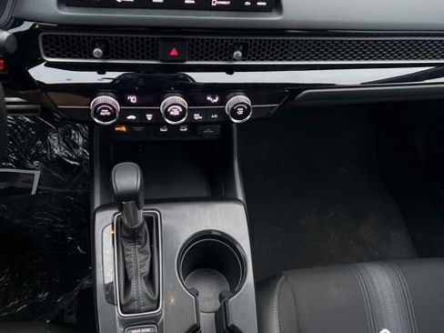 Used 2025 Honda Civic Sport image 15