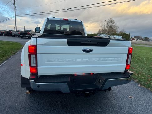 Used 2022 Ford F450 Lariat w/ Lariat Ultimate Package image 18