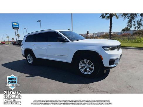 Used 2023 Jeep Grand Cherokee L Limited w/ Luxury Tech Group II RWD image 4