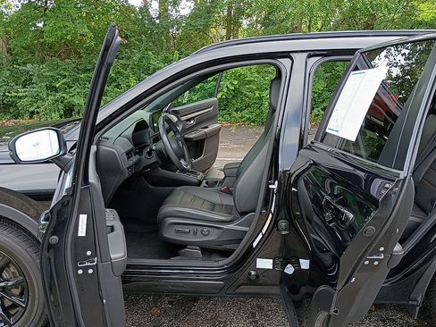 Used 2024 Honda CR-V Sport-L image 11