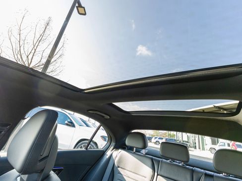 New 2026 Mercedes-Benz C 300 4MATIC Sedan image 32