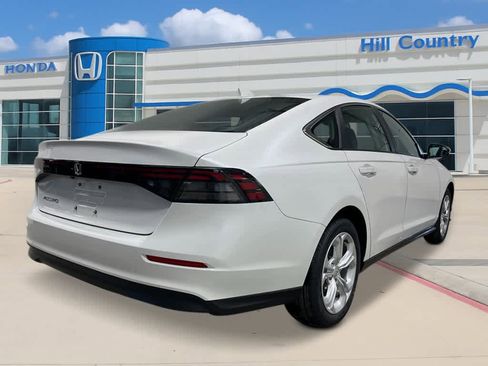 New 2026 Honda Accord LX image 5