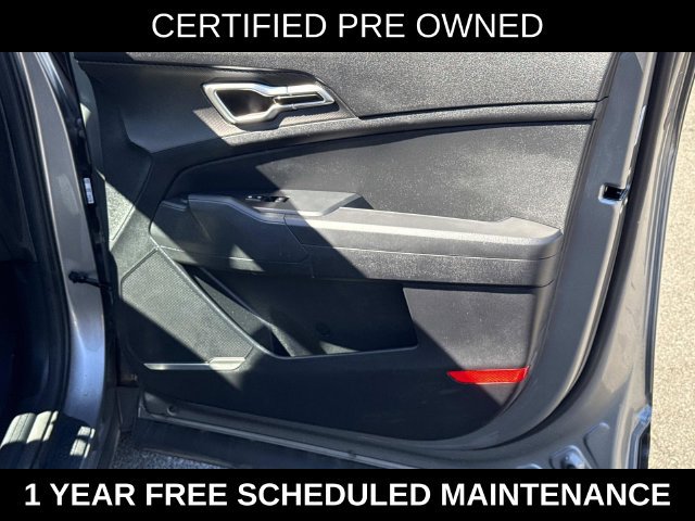 Used 2025 Kia Sportage LX FWD image 8