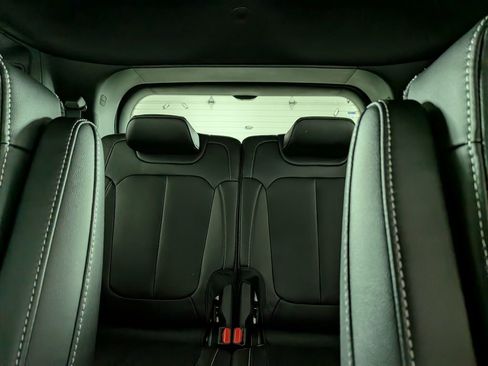 New 2025 Jeep Grand Cherokee L Limited w/ Luxury Tech Group II image 33