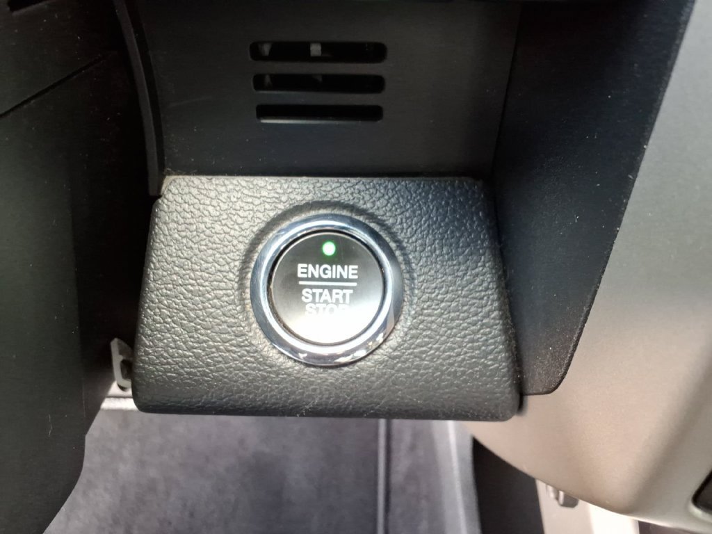 Used 2019 Ford F150 Lariat w/ Equipment Group 502A Luxury AWD/4WD image 27