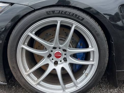 Used 2018 BMW M3 RWD image 11