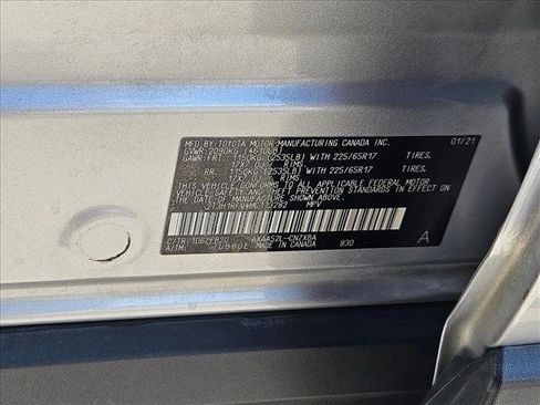 Used 2021 Toyota RAV4 LE FWD image 21