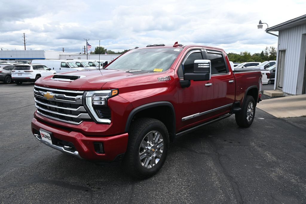 Used 2026 Chevrolet Silverado 3500 High Country w/ High Country Premium Package AWD/4WD image 4