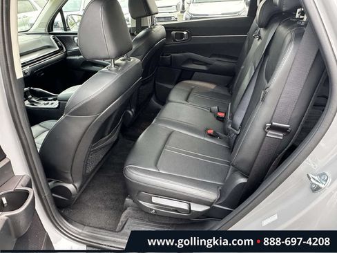 Certified 2026 Kia Sorento S w/ S Panoramic Sunroof Package FWD image 9