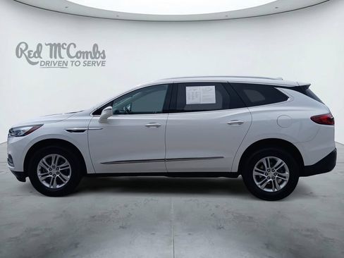 Used 2018 Buick Enclave Essence FWD image 3