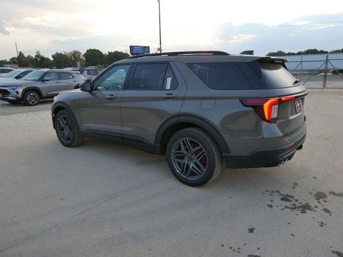 New 2026 Ford Explorer ST w/ Sun And Sound Package AWD/4WD image 7