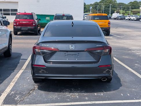 Used 2025 Honda Civic Sport image 6