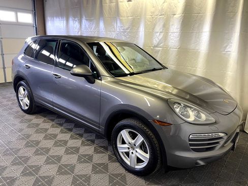 Used 2012 Porsche Cayenne image 10
