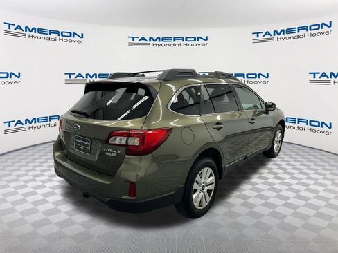 Used 2015 Subaru Outback 2.5i Premium AWD/4WD image 5