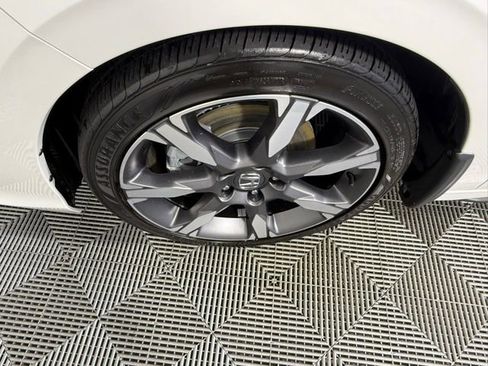 Used 2025 Honda Civic Sport Touring image 13