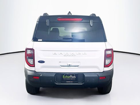 Used 2025 Ford Bronco Sport Outer Banks AWD/4WD image 7