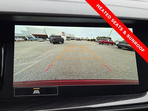 Used 2023 Buick Envision Essence w/ Sport Touring Package image 18