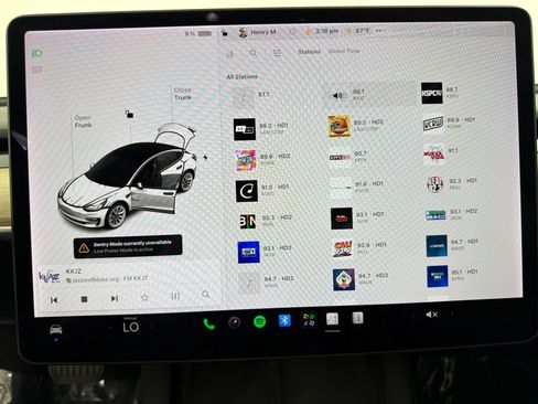 Used 2022 Tesla Model 3 Long Range AWD/4WD image 32