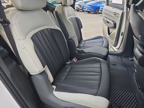 New 2026 Kia EV9 GT-Line AWD/4WD image 11