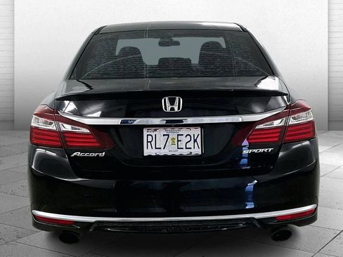Used 2016 Honda Accord Sport image 6