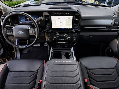 Used 2023 Ford F250 Lariat w/ Lariat Ultimate Package AWD/4WD image 16