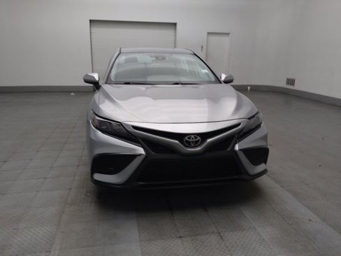 Used 2021 Toyota Camry SE FWD image 14