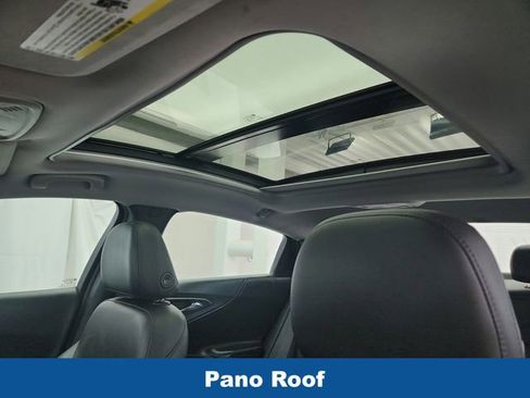 Used 2020 Chevrolet Malibu Premier image 11