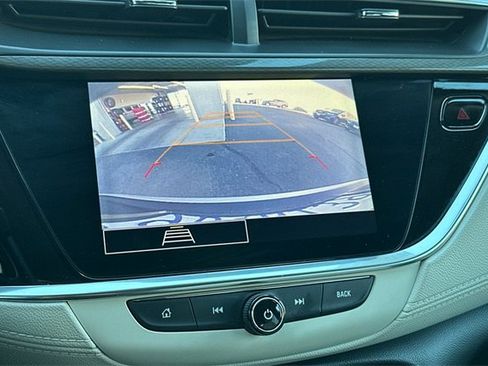 Used 2022 Buick Encore GX Preferred image 3