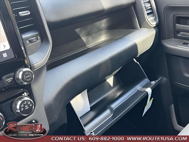 New 2026 RAM 5500 Tradesman w/ Chrome Appearance Group AWD/4WD image 13