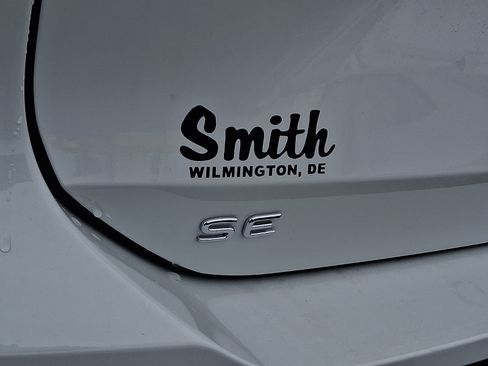 New 2026 Volkswagen Tiguan SE FWD image 20