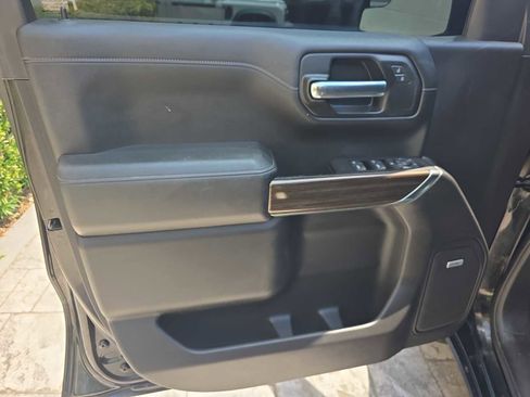 Used 2020 Chevrolet Silverado 1500 RST w/ All-Star Edition RWD image 10