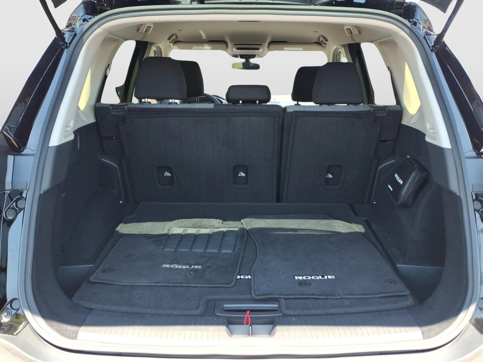 Certified 2023 Nissan Rogue SV AWD/4WD image 23