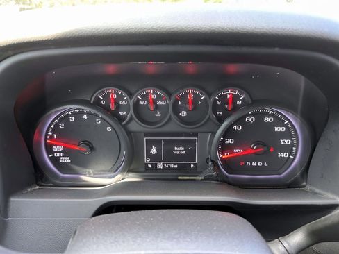 Used 2022 Chevrolet Silverado 1500 Custom Trail Boss AWD/4WD image 20