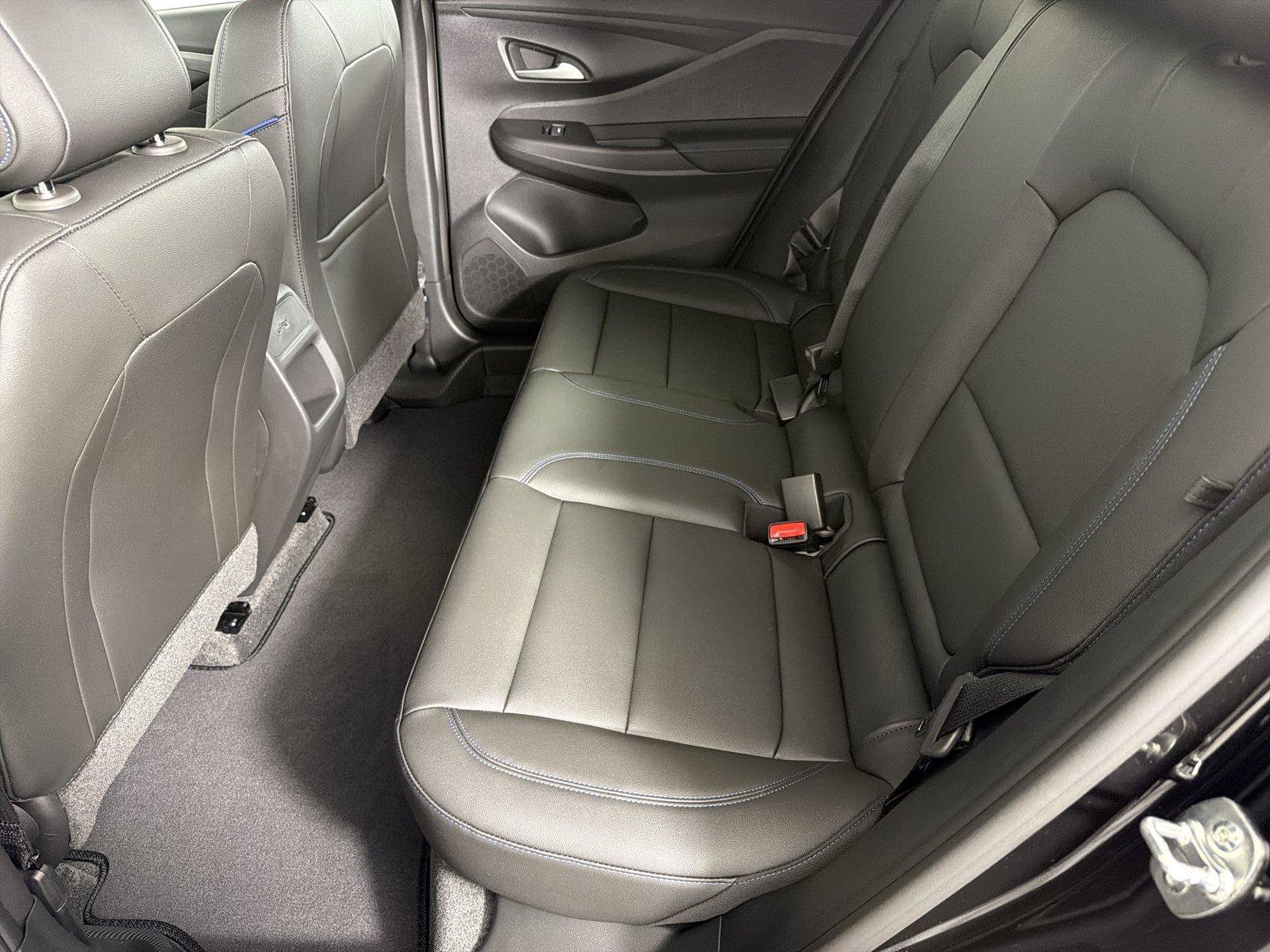 New 2026 Buick Envista Sport Touring FWD image 18