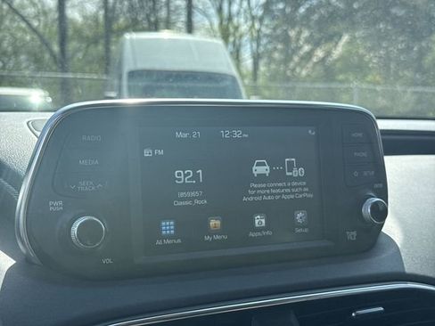 Used 2020 Hyundai Santa Fe SEL image 16