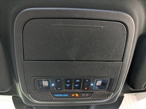 Used 2024 Ford Explorer ST-Line w/ Class IV Trailer Tow Package AWD/4WD image 19