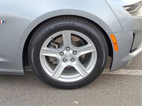 Used 2023 Chevrolet Camaro LT image 29