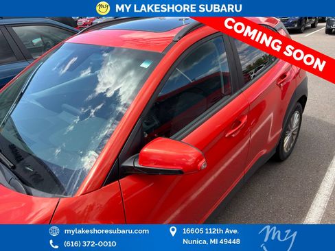 Used 2020 Hyundai Kona SEL Plus AWD/4WD image 3