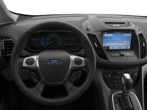 Used 2018 Ford C-MAX Titanium FWD image 7