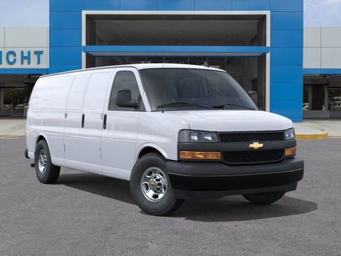 New 2025 Chevrolet Express 3500 Work Van w/ Driver Convenience Package image 7