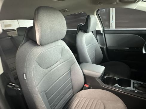 Used 2025 Kia K4 EX FWD image 27