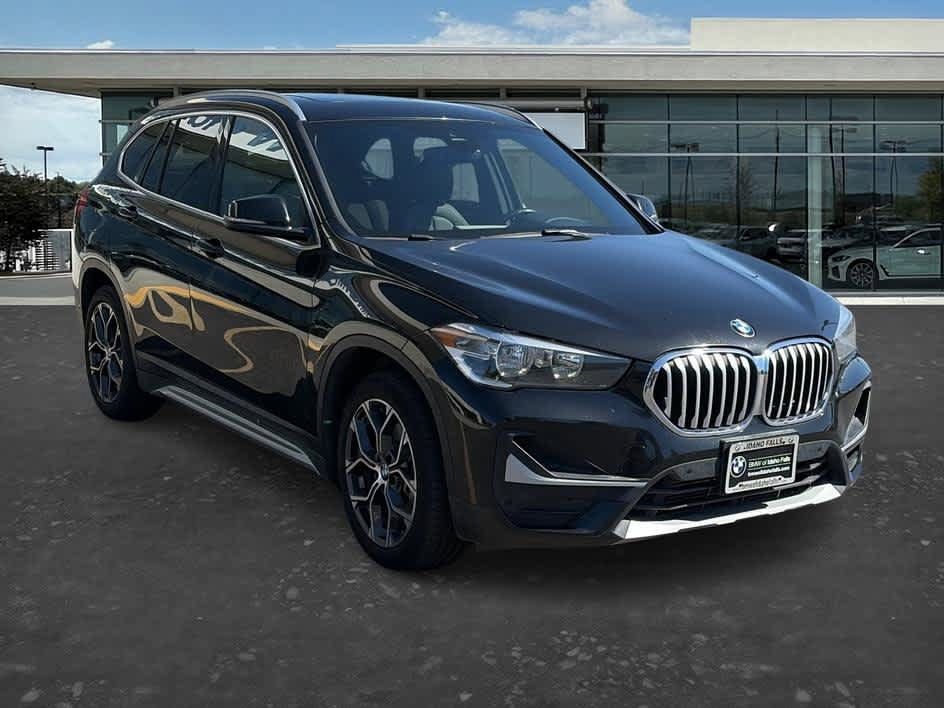 Used 2021 BMW X1 xDrive28i AWD/4WD image 1