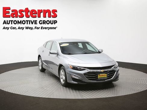 Used 2023 Chevrolet Malibu LT image 50