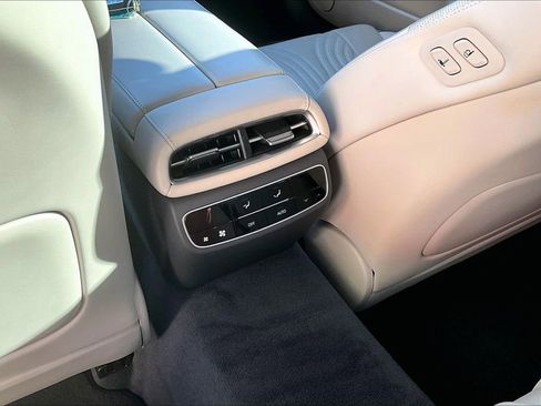 Used 2021 Genesis G80 3.5T w/ Prestige Package image 10