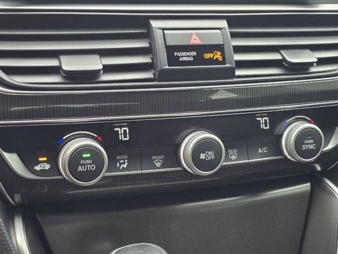 Used 2019 Honda Accord Sport image 18